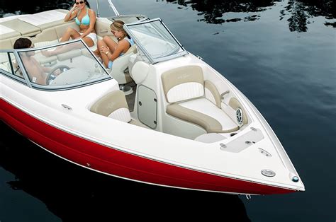 Boat stingray - Stingray 23 OSX. Stingray's 23 OSX features a beam of 100" and an overall length of 23' 5". With dual bucket seats, oversized cupholders, a removable 25 qt Igloo cooler, and so much more, this model is perfect for a day on the water with you and your crew. Step aboard to experience the style, performance, and comfort …
